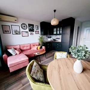 Nessebar Club - Prestige Apartment