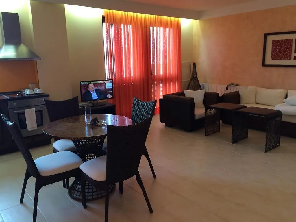 Apartments Oasis Vip Club Sunny Beach