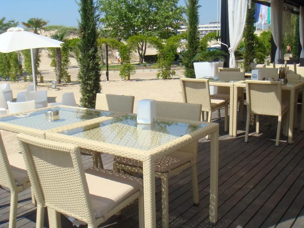 Apartments Oasis Vip Club Sunny Beach Bulgaria