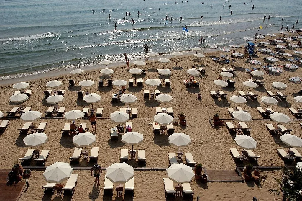 Apartments Oasis Vip Club Sunny Beach