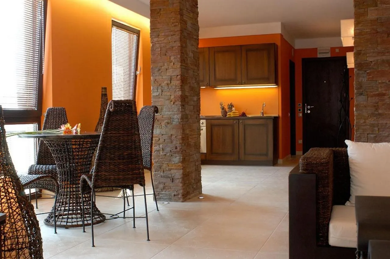 Apartments Oasis Vip Club Sunny Beach